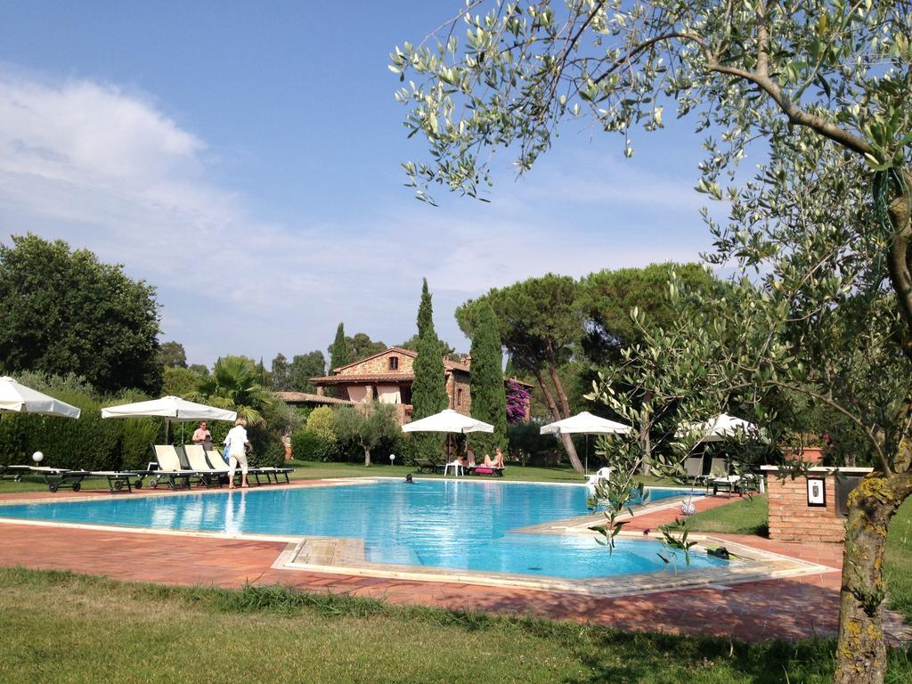 Fattoria Cirene Guest House ฟอลลอนนีกา ภายนอก รูปภาพ